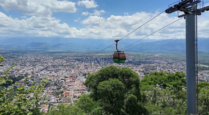 Guía para subir al Cerro San Bernardo en Salta cerro san bernardo salta