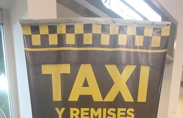 Como ir desde aeropuerto de Puerto Iguazú al centro (2023)